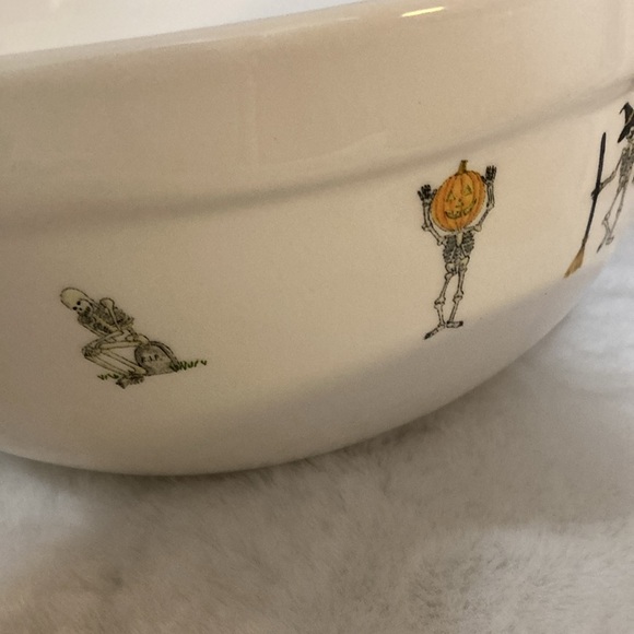 Rae Dunn Halloween Skeleton Bowl - Picture 3 of 7
